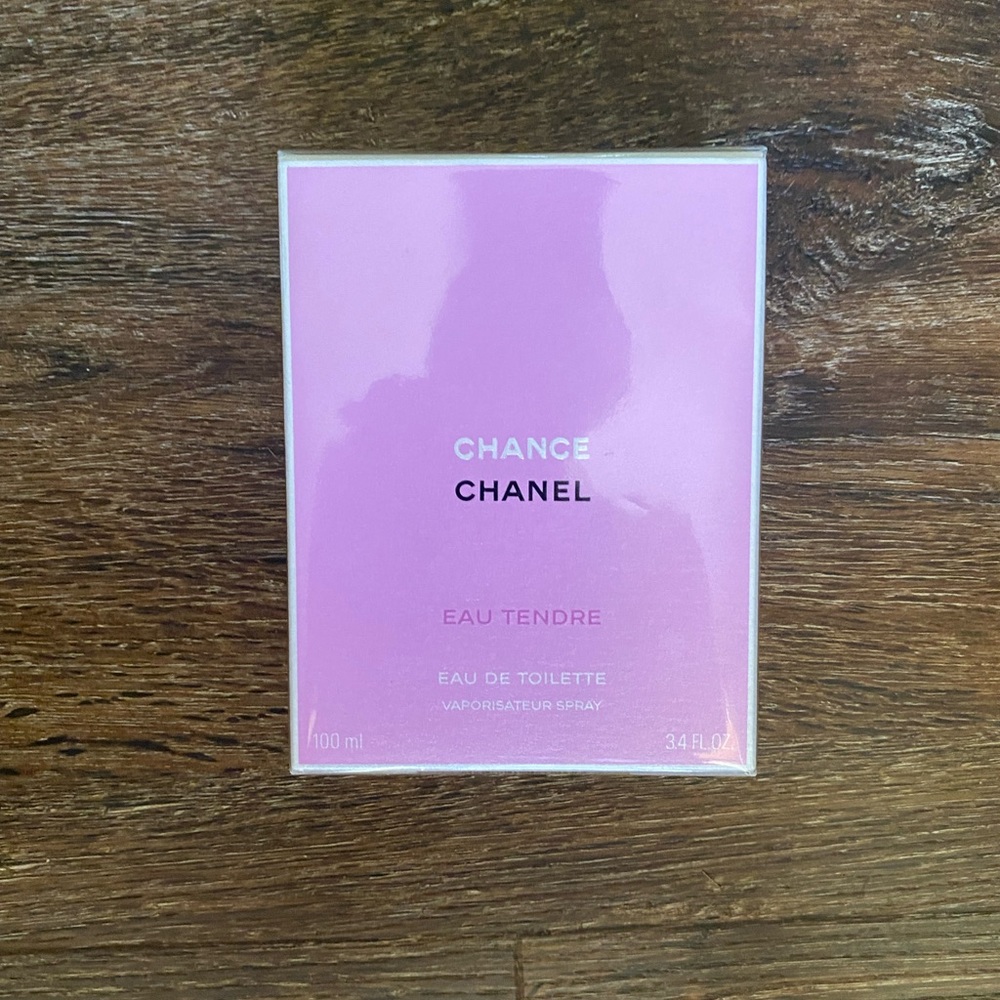 Chanel Chance 3.4 oz New in Packaging ..